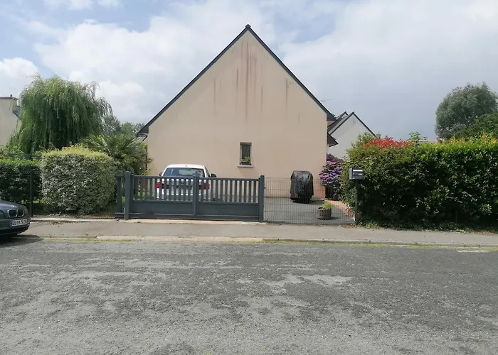 Tous A L\'Ouest